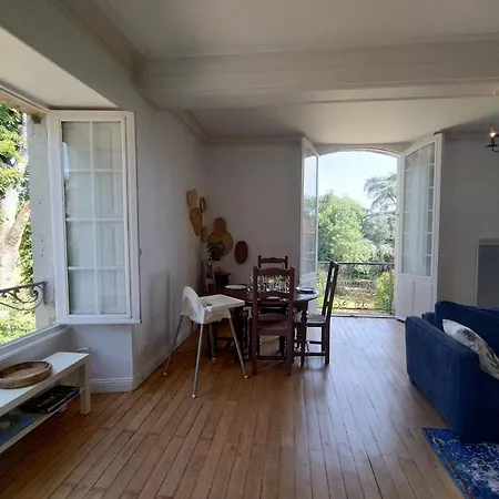 Apartment Chateau De La Guerche